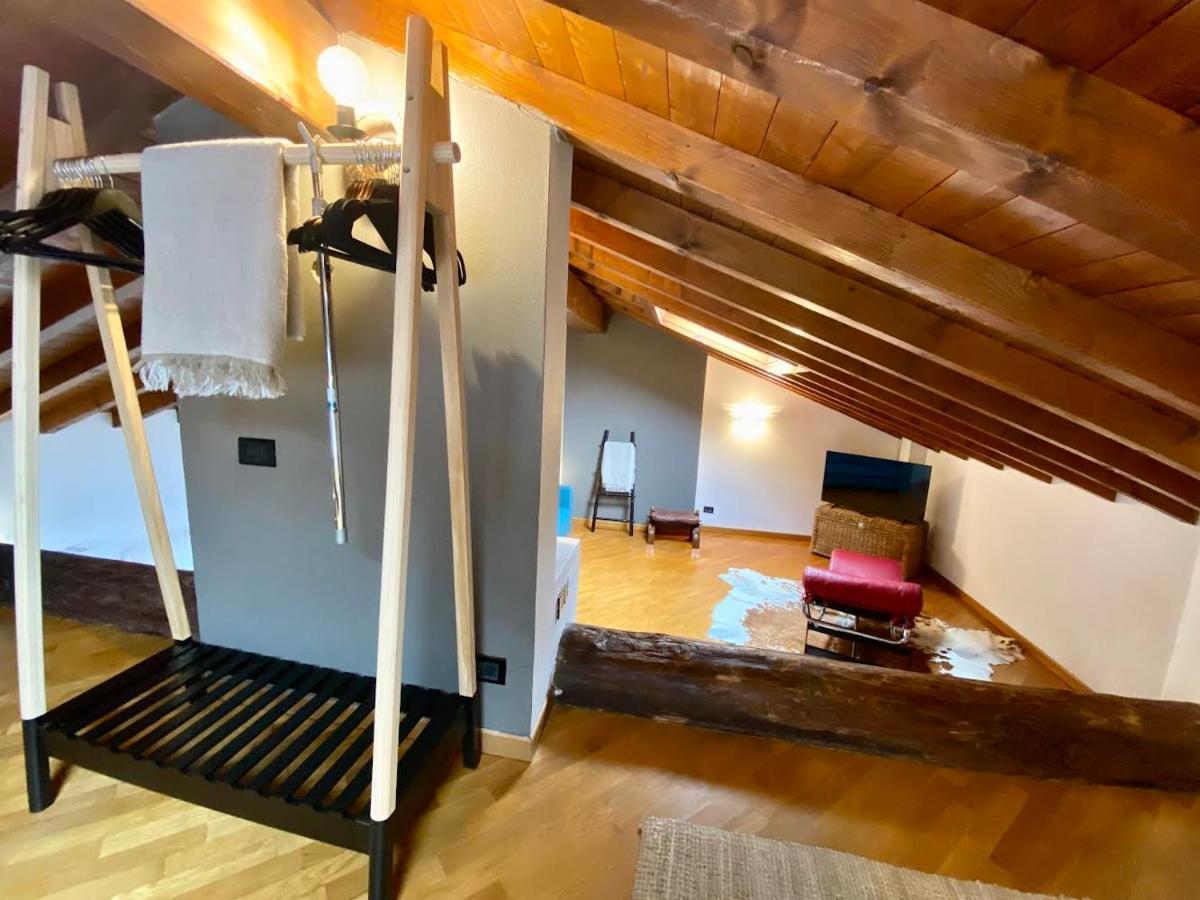 Апартаменты Piccolo Rifugio Con Parcheggio Privato Gratuito Бергамо Экстерьер фото